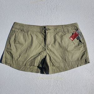 NWT Nobo Opp Basic Army Green Short Shorts 13